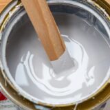 1液型塗料と2液型塗料の違いと塗装できる外壁材の種類について