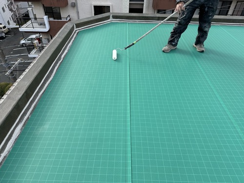 kansho-sheet.jpg	北九州市八幡西区I様邸 屋上防水工事の通気緩衝シート施工