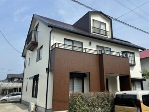 北九州市八幡区 T様邸 外壁・屋根塗装 施工完了後の全景写真｜ビフォーアフター