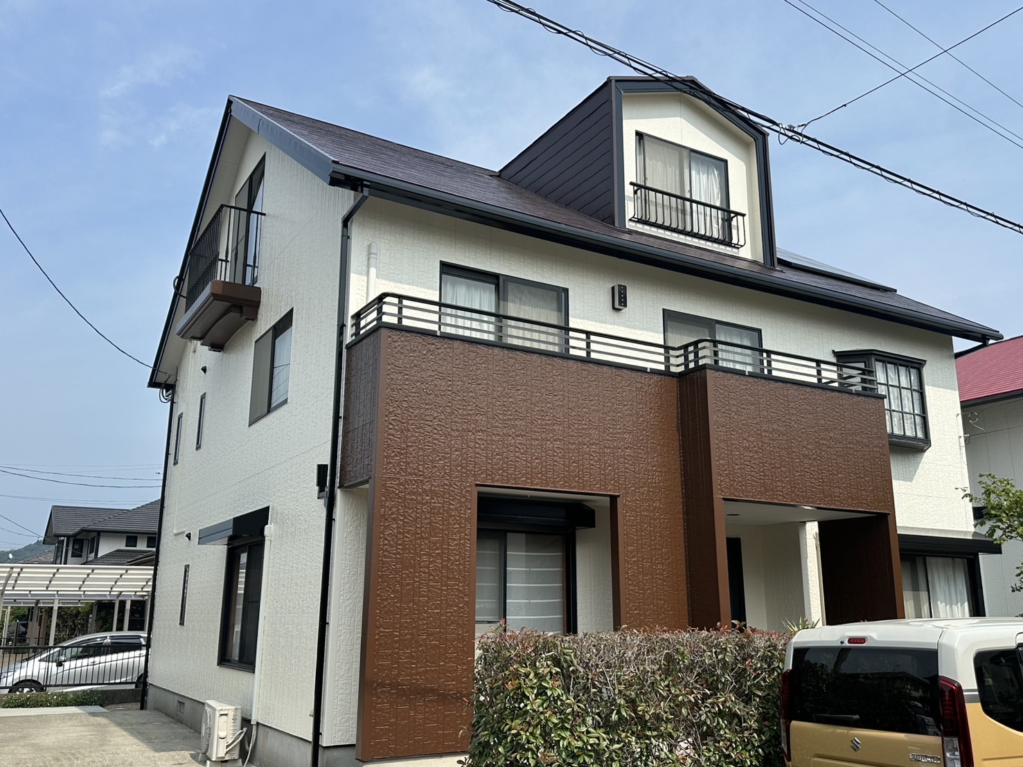 北九州市八幡区 T様邸 外壁・屋根塗装 施工完了後の全景写真|ビフォーアフター