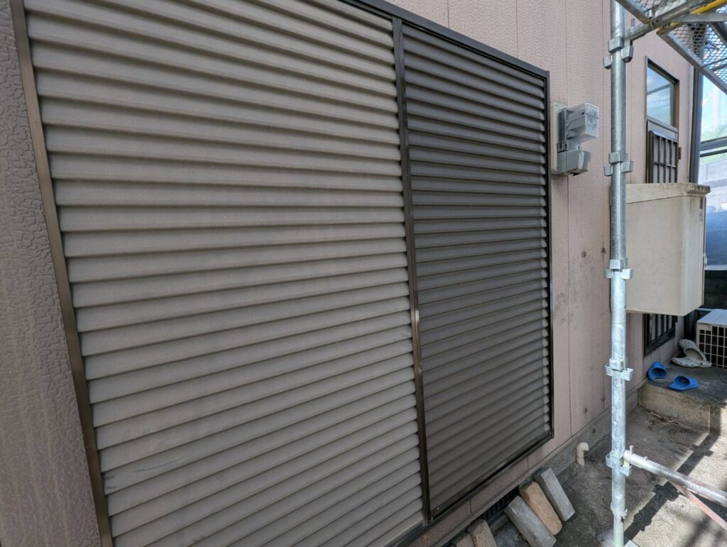 北九州市の雨戸塗装｜錆を防いで長持ちさせるための丁寧な鉄部塗装【Y様邸】