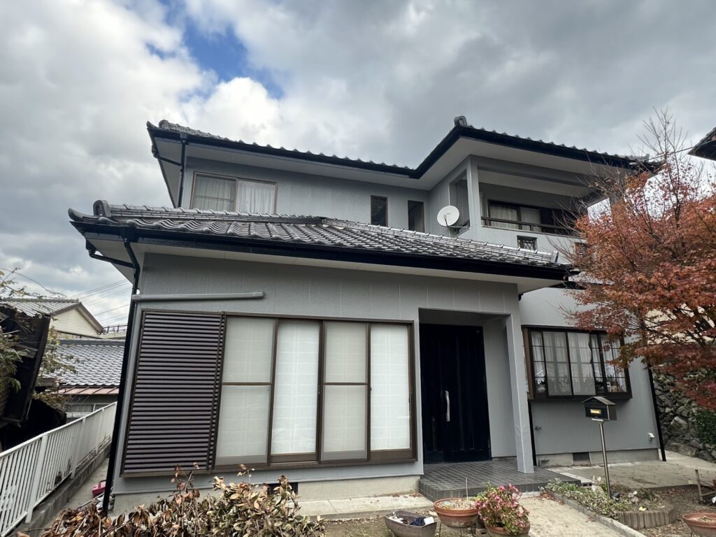 北九州市Y様邸｜外壁塗装で住まいの印象がここまで変わる｜施工前後の比較と仕上がり紹介